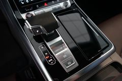 AUDI RSQ8 performance | B&O Advanced | Carbon | 305 AUDI RSQ8 performance | B&O Advanced | Carbon | 305