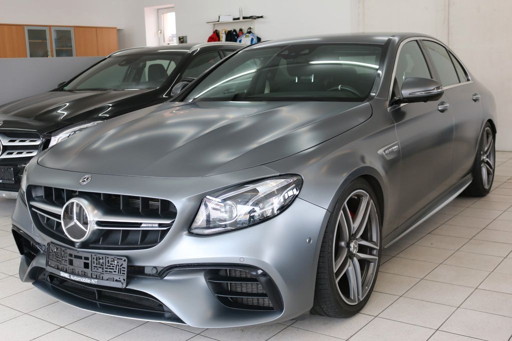 Mercedes-Benz E 63 AMG