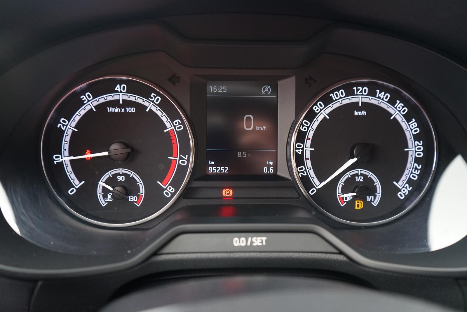 Skoda Octavia Combi 1.0 TSI Tour LED SmartLink Sitzhei, миниатюра 19