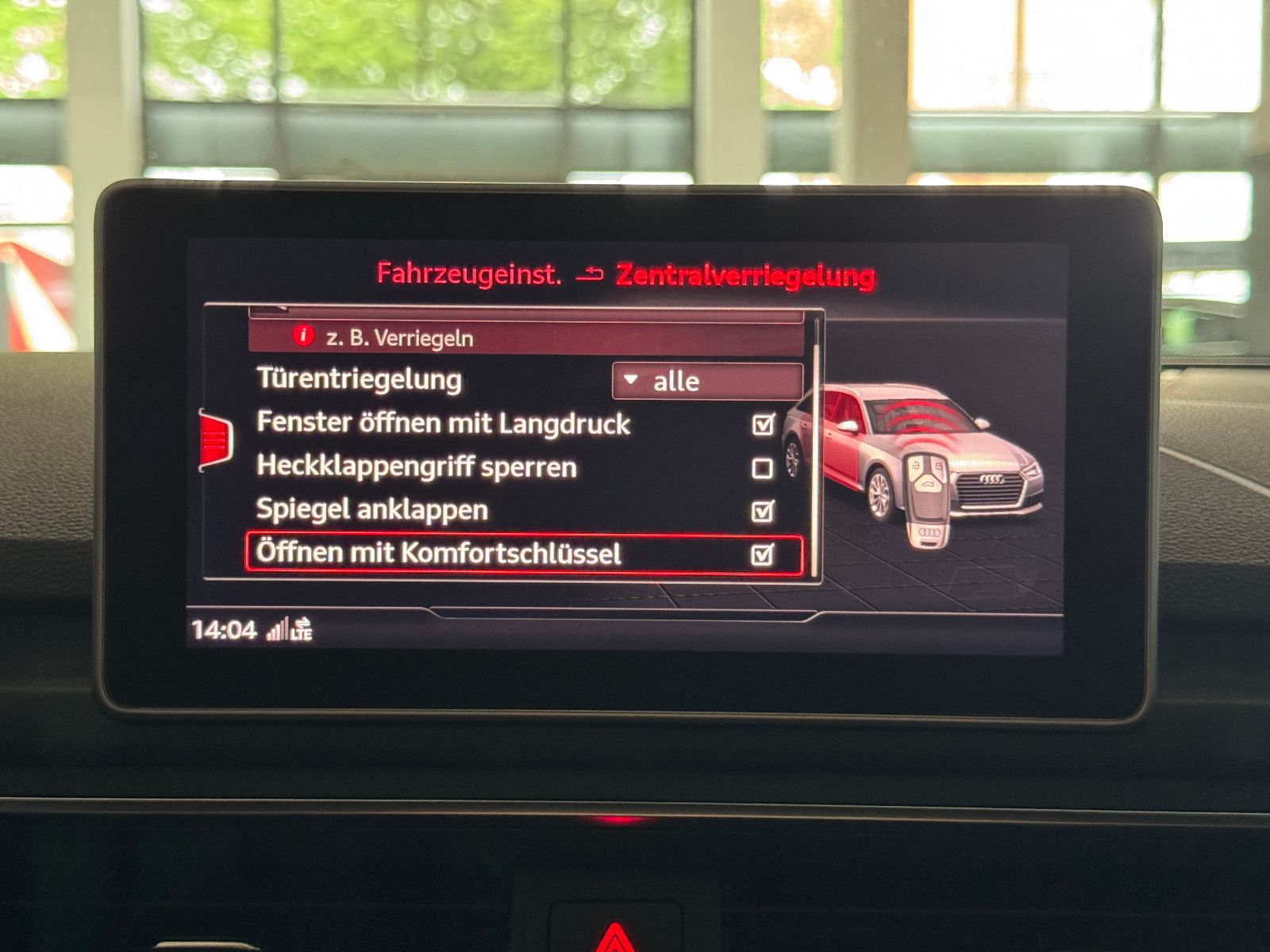 Fahrzeugabbildung Audi A4 2.0 TFSI G-TRON 3X S-LINE BLACK EDITION VOLL