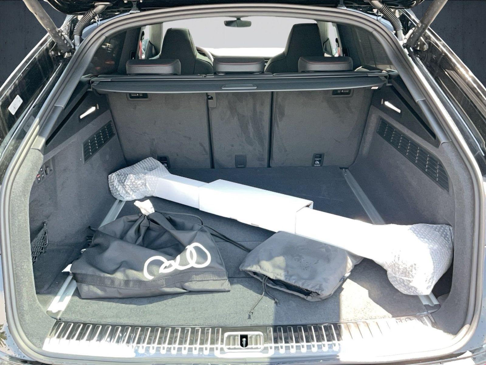 Audi Q8 - Bild 14