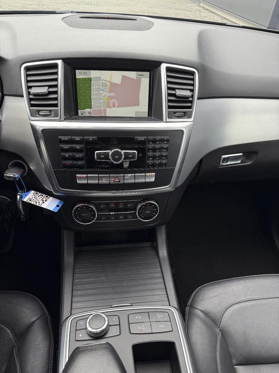 Mercedes-Benz ML 350