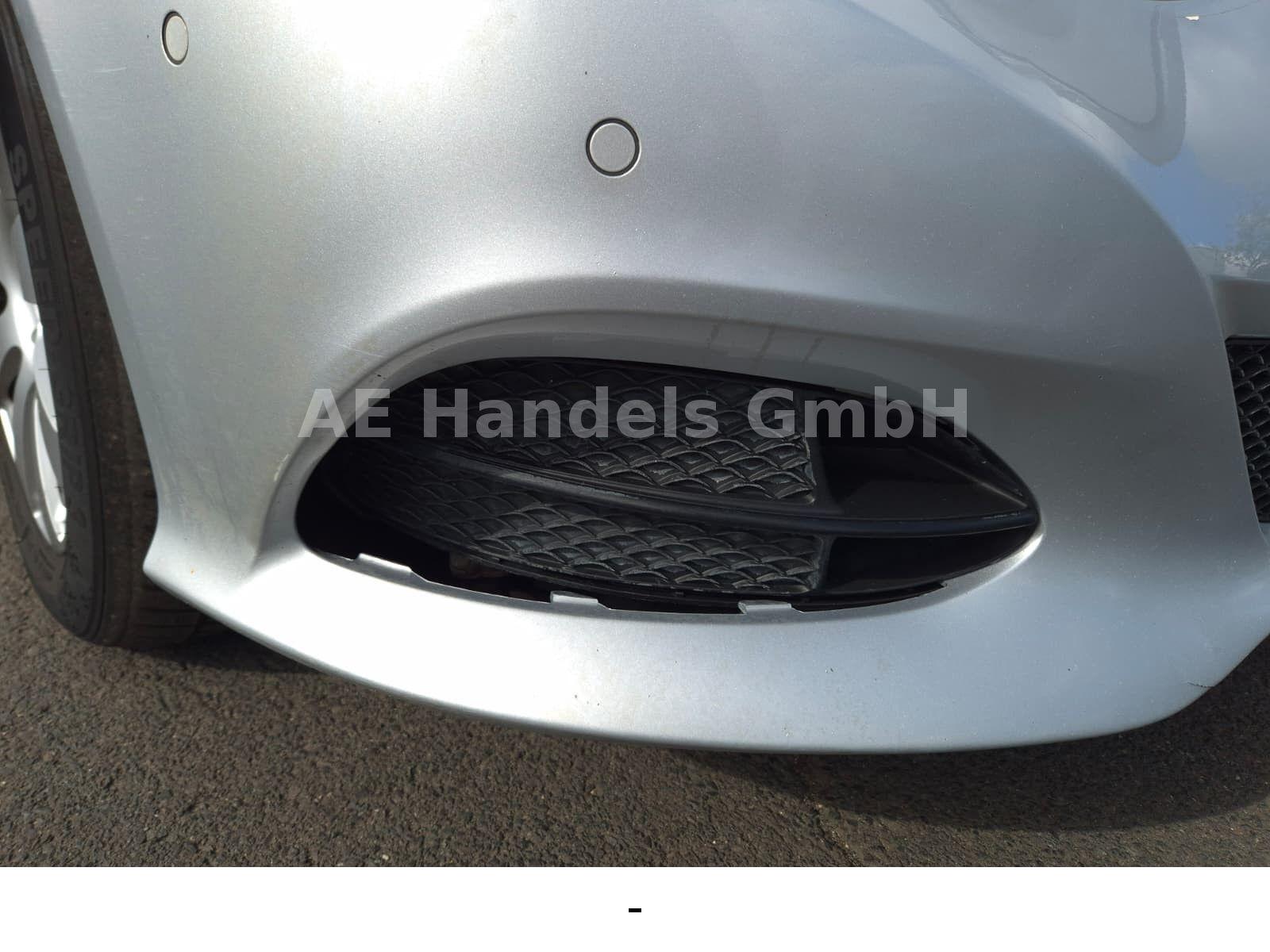 Mercedes-Benz E250 2013 — rear view