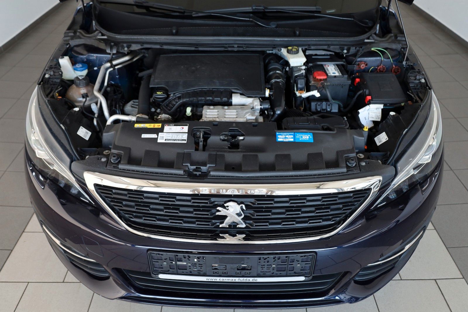 Fahrzeugabbildung Peugeot 308 Active Navi,SH,PDC,Kamera,SR+WR