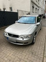 Opel Vectra b 1.8 wenig Kilometer 112000 - Opel Vectra Gebrauchtwagen Essen