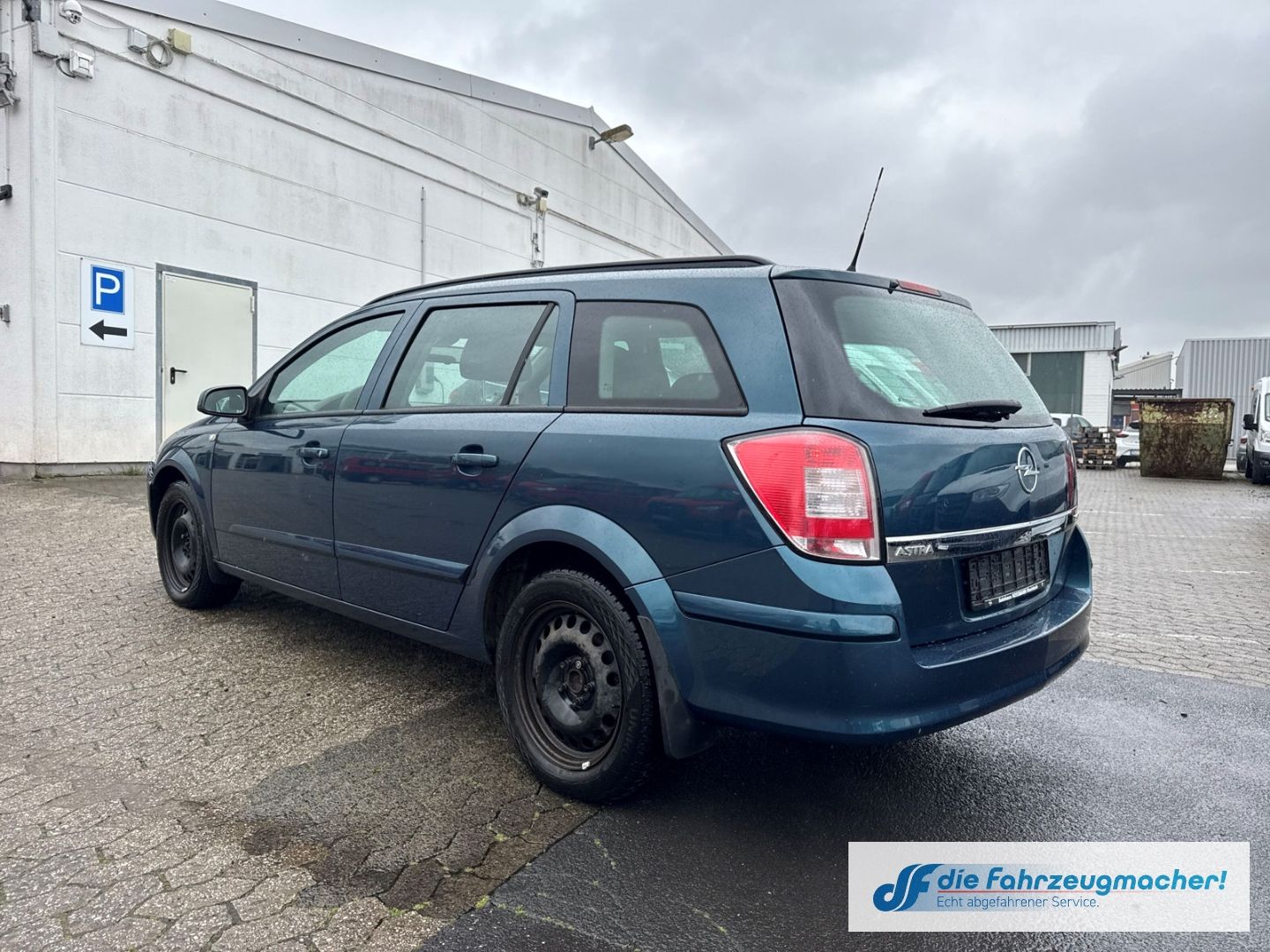 Fahrzeugabbildung Opel Astra H 1,9td Caravan Edition Temp *EXPORT