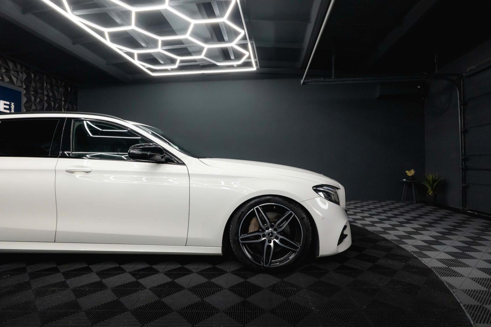 Mercedes-Benz E 220d AMG Night-Paket | ACC | LED | Widescreen