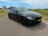 BMW 316i M - Pack Camera Sun Roof CarPlay Tow bar - BMW 316 mit Schiebedach