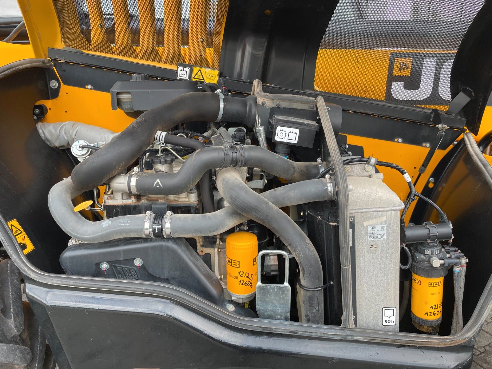 Fahrzeugabbildung JCB 535-95 / nur 1.354h / Palettengabel & Schaufel - mit KI generiert/bearbeitet