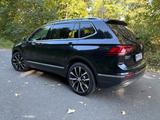Volkswagen Tiguan Allspace 2.0 TDI SCR 140kW DSG 4MOT I... - VW Tiguan Allspace Gebrauchtwagen in Hamburg
