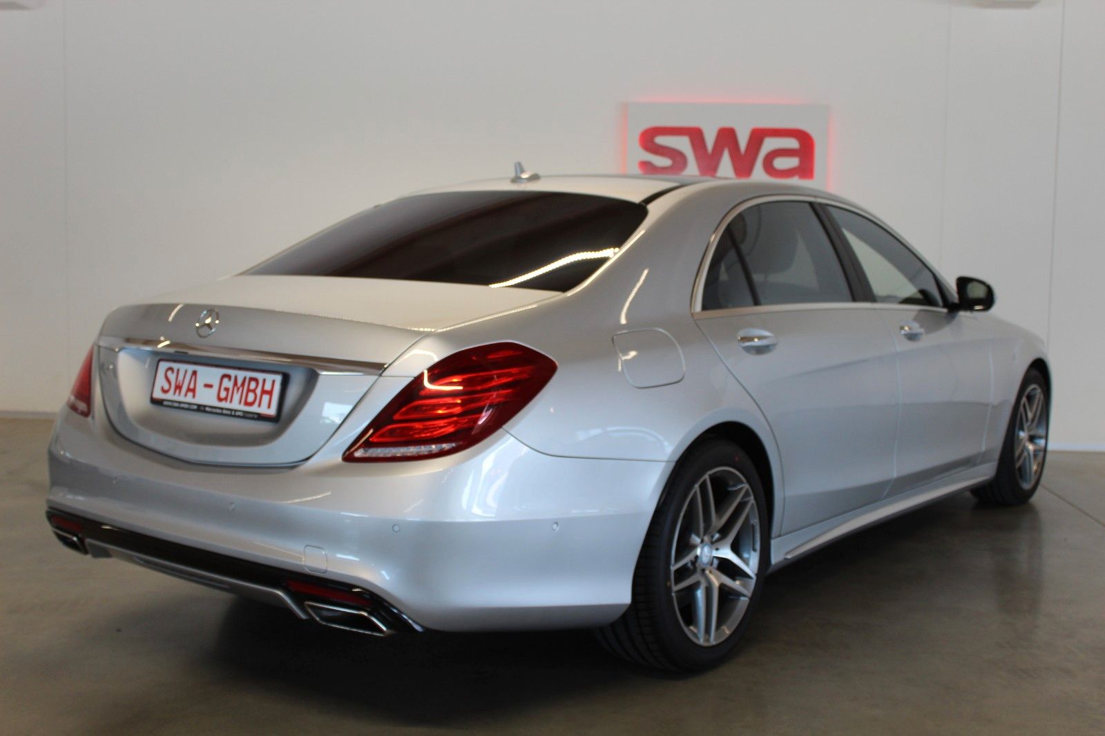 Mercedes-Benz S 500 L AMG-Paket !!! Neuwertig !!! 25.288 KM !! foto 5