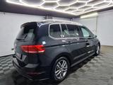 Volkswagen Touran 1.8 R-LINE|7 SITZE|AUTOM|ACC|LED|MASSAGE| - : Van, Auto