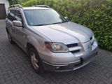 Mitsubishi Outlander Baujahr 2003 - Mitsubishi Outlander mit LPG-Antrieb: Geländewagen