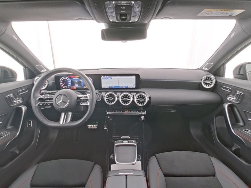 Fahrzeugabbildung Mercedes-Benz A 250 e AMG Plus*PAno*HUD*Distro*Burm*22kW*Night