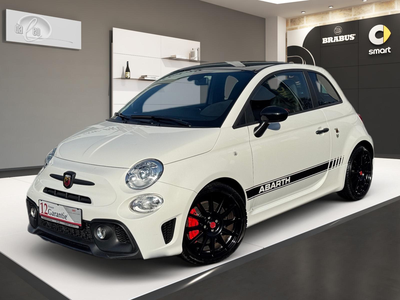 Abarth 595 esseesse Sabelt Carbon Sitze Beats Brembo