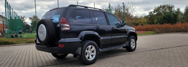 Toyota Land Cruiser 3.0 D-4D KEINE ROST