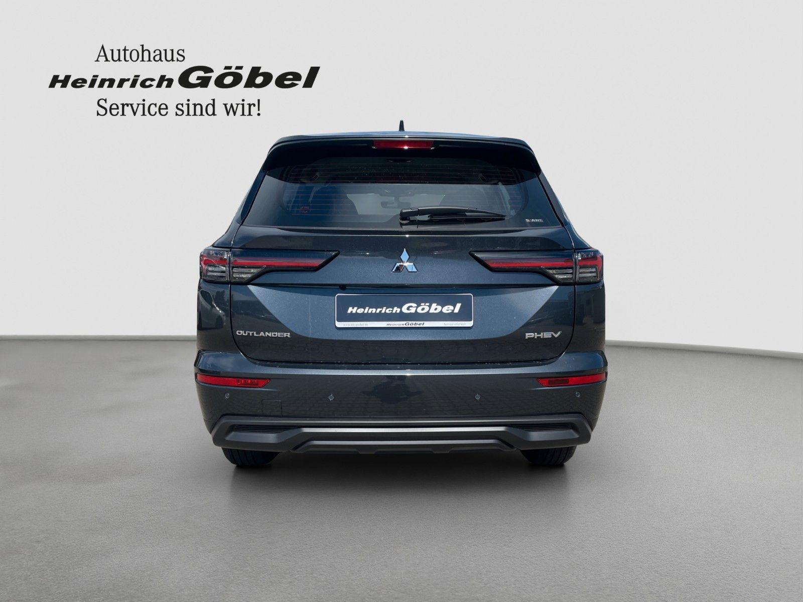 Fahrzeugabbildung Mitsubishi Outlander 2.4 PHEV 4WD Standheizung Tageszulassu