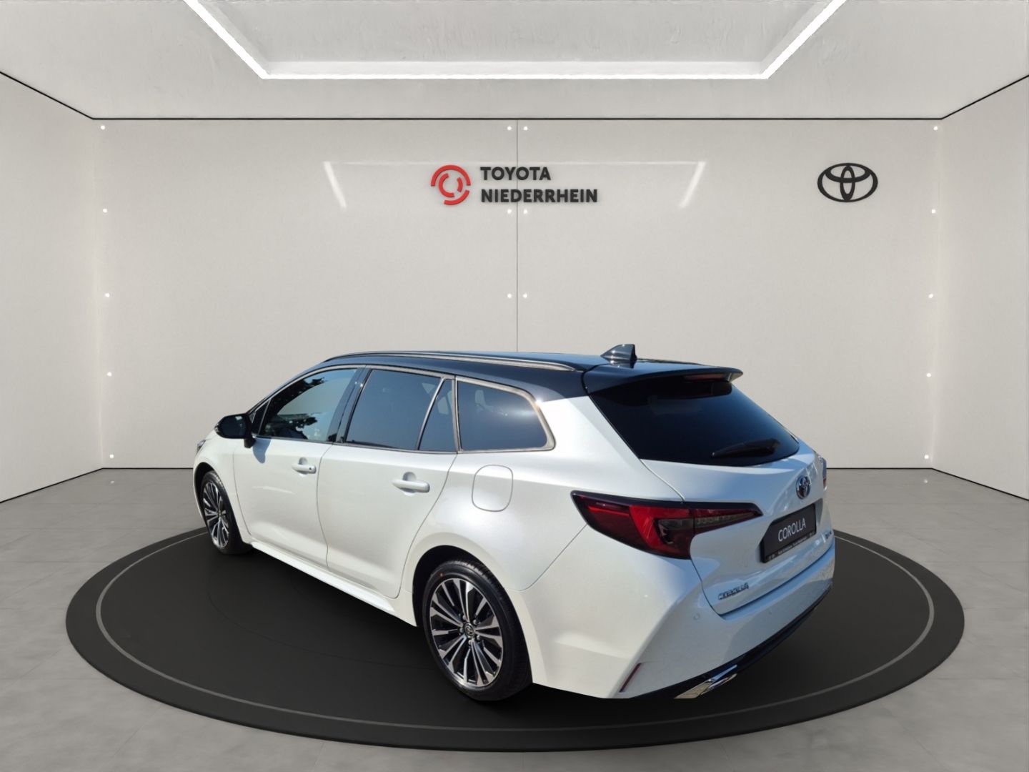 Toyota Corolla TS Black & White LED+NAVI+CARPLAY+RFK imagem 2