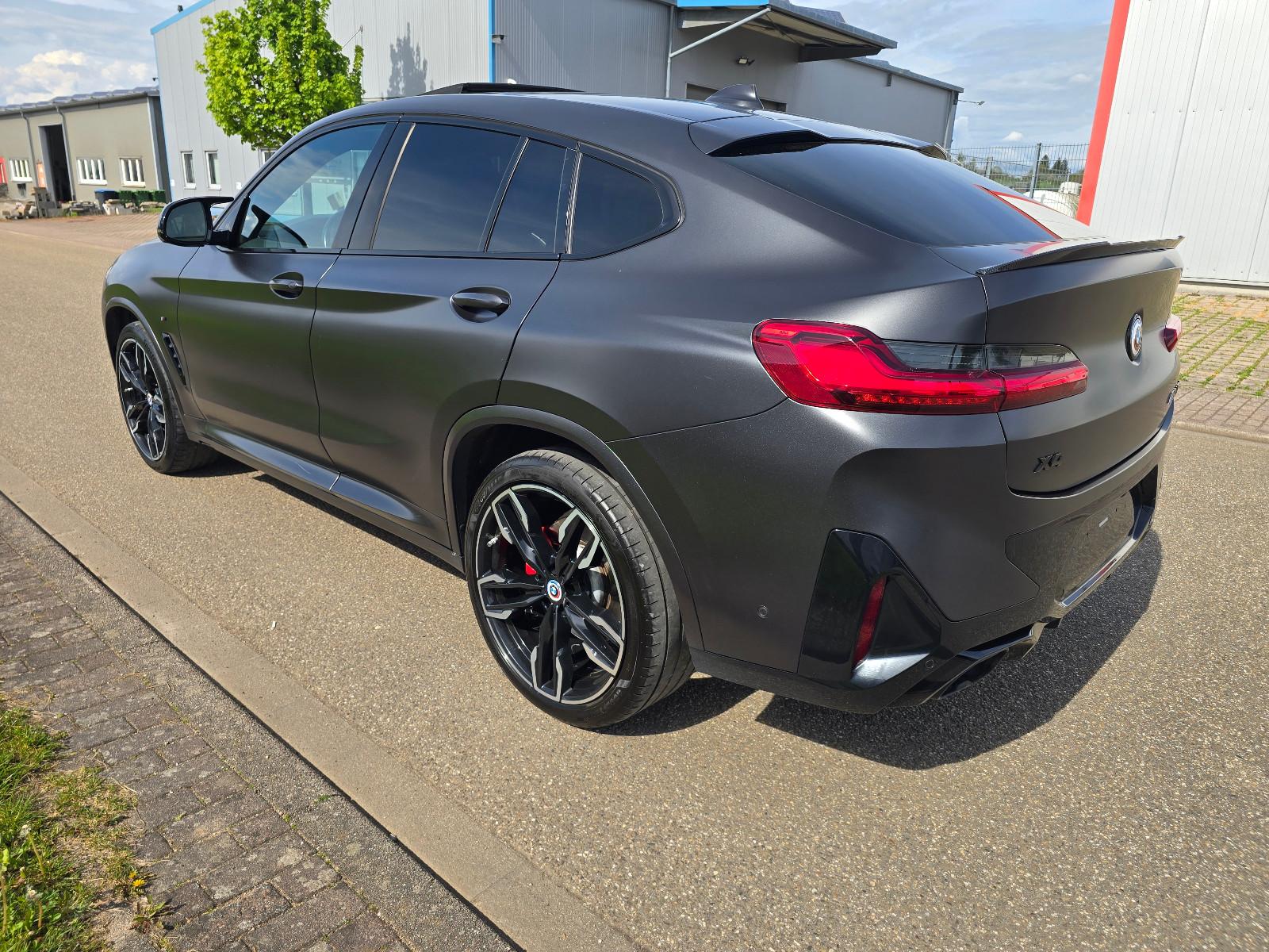 BMW X4 xDrive M40D M-Sport Pano 360" M-SITZE AHK