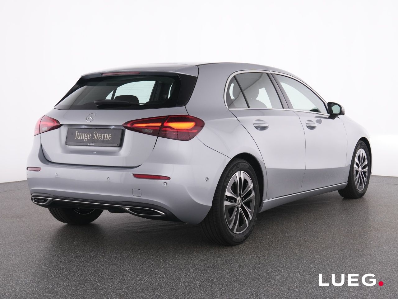 Mercedes-Benz A 180 d Progressive+NavPrem+LED-HP+Memory+360°+ imagem 3