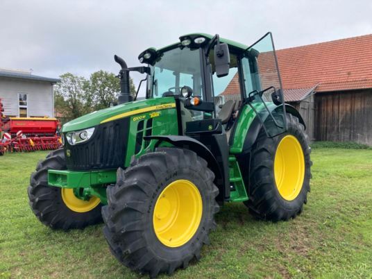 John Deere 6100M