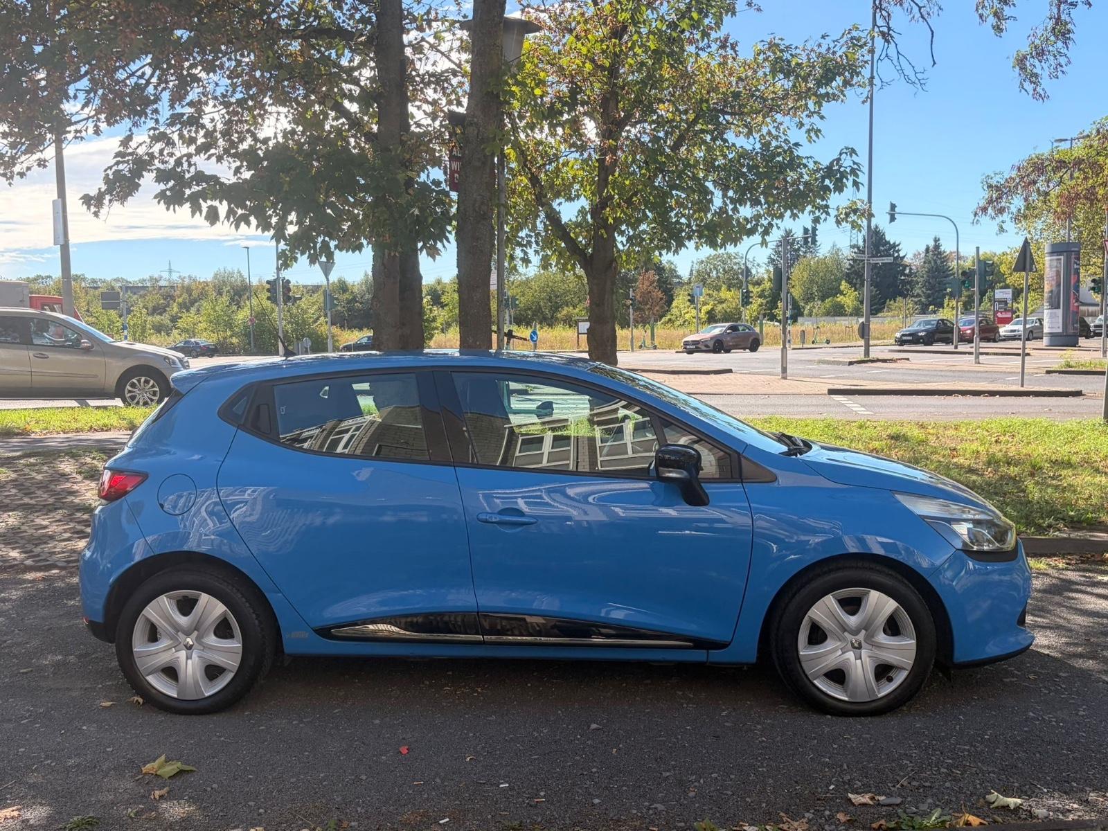 Renault Clio IV Dynamique 90PS* 5.Türen * Navi