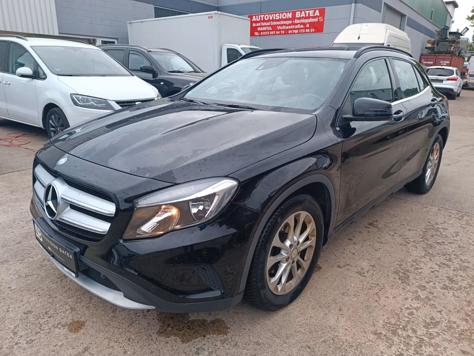 Mercedes-Benz GLA 220 CDI 4MATIC DCT Style,NAVI,KAMERA,ALU+WR