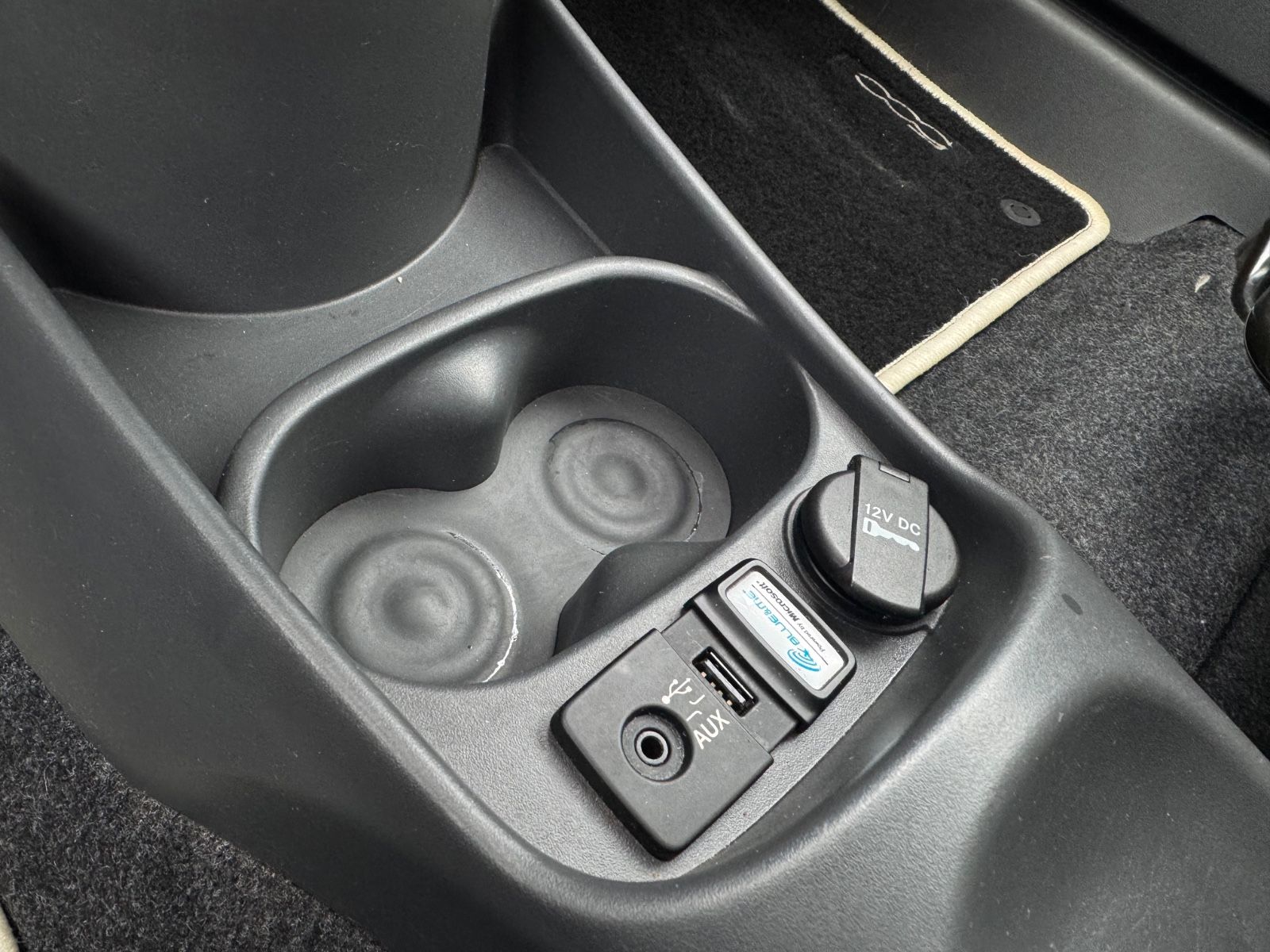 Fahrzeugabbildung Fiat 500 Lounge