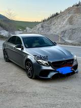 Mercedes-Benz E 63 AMG Mercedes-AMG E 63 S 4MATIC+ Autom. ... - Mercedes E 63 AMG Unfallwagen