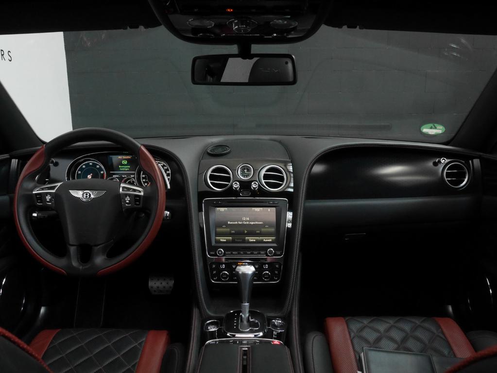 Bentley Continental Flying Spur