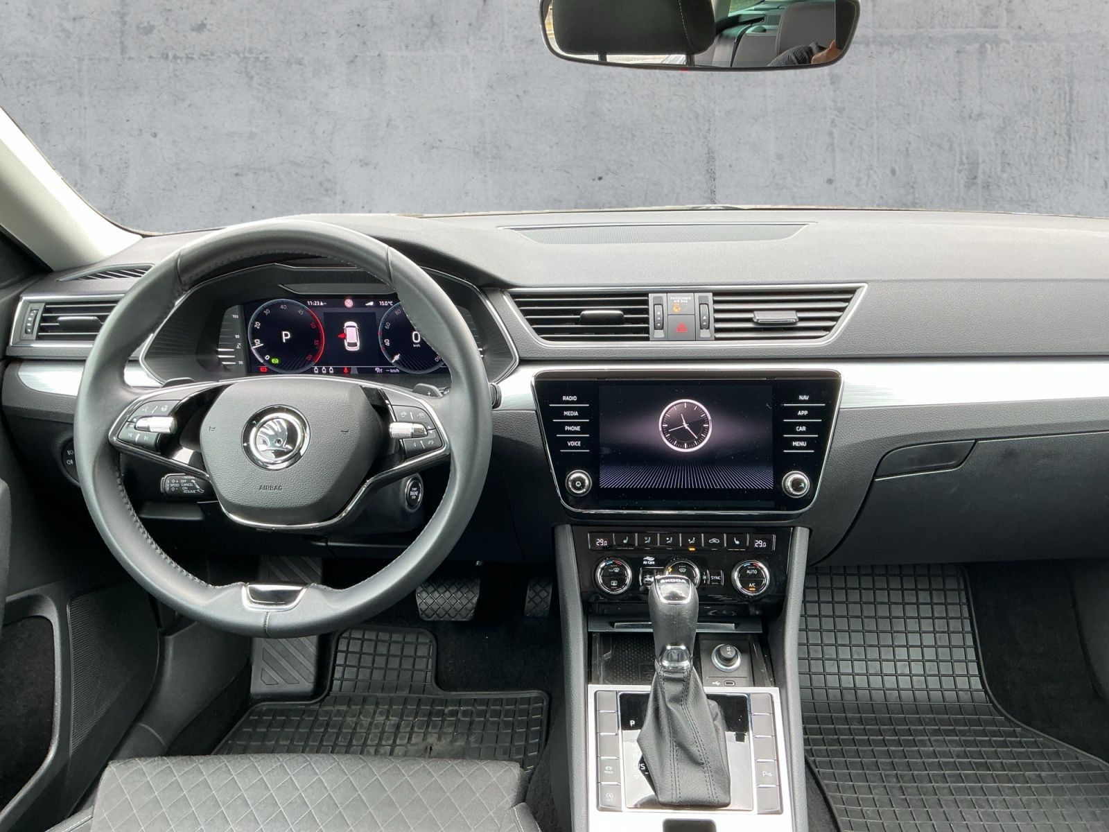 Skoda Superb - Bild 9