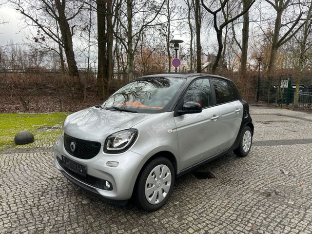 Smart ForFour Passion 52kW el.Faltdach Navi PDC SHZ