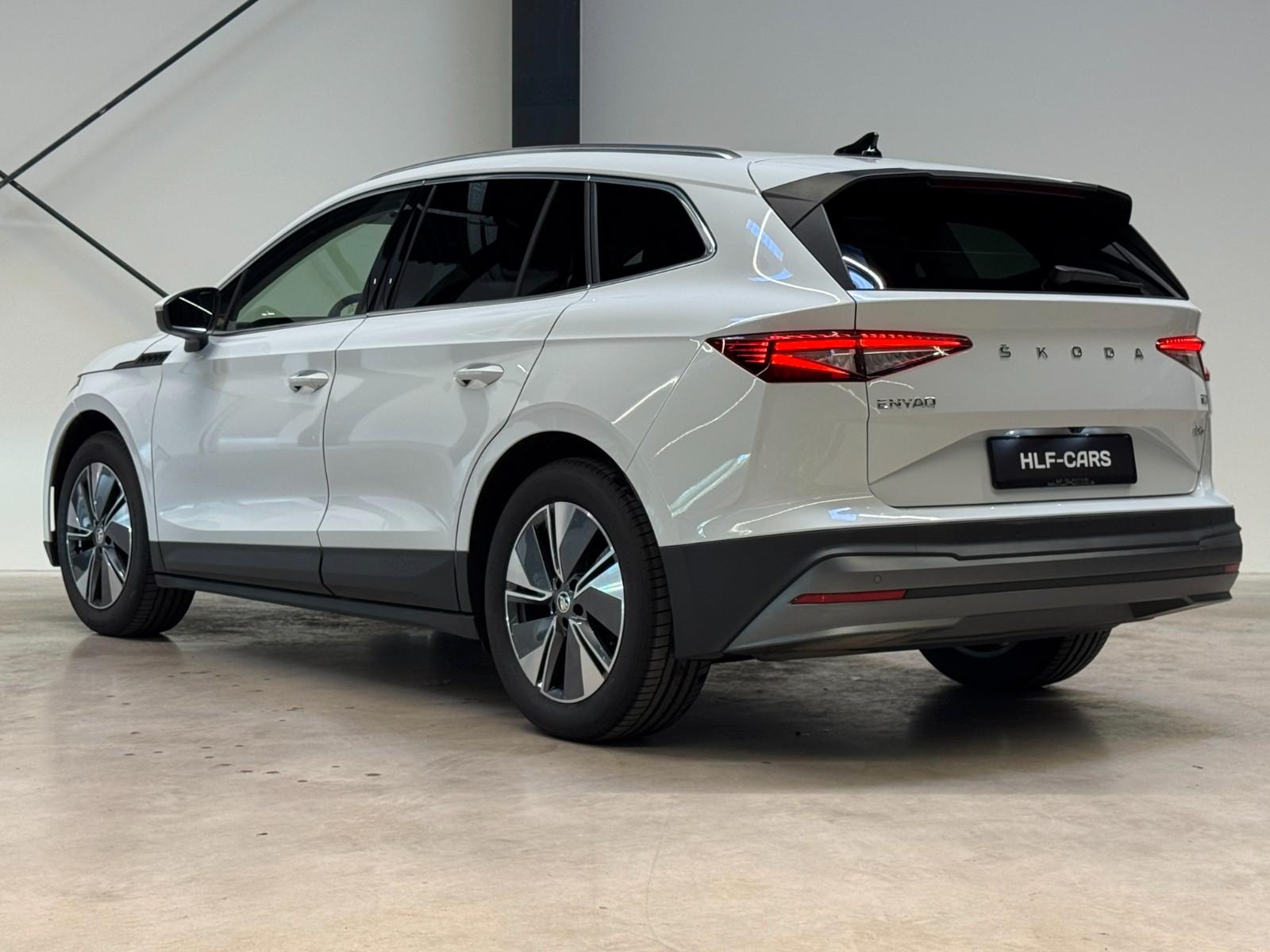 Skoda ENYAQ 80X ecoSUITE 195KW*HUD*AHK*360*MATRIX*WÄPU