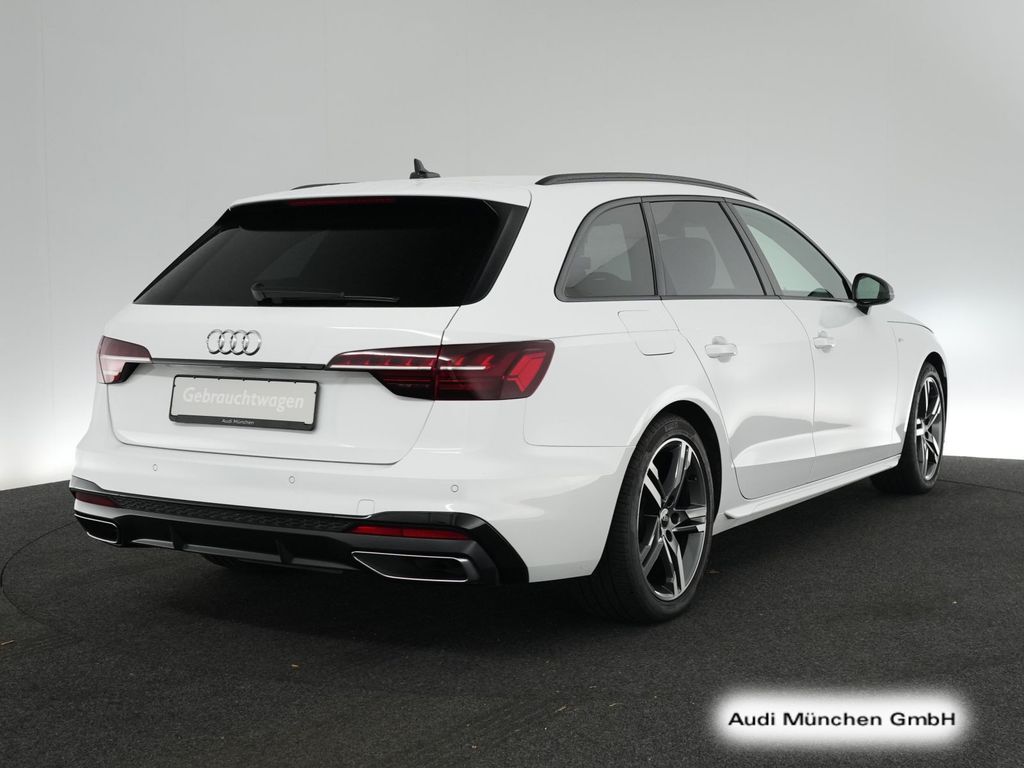 AUDI A4 2024