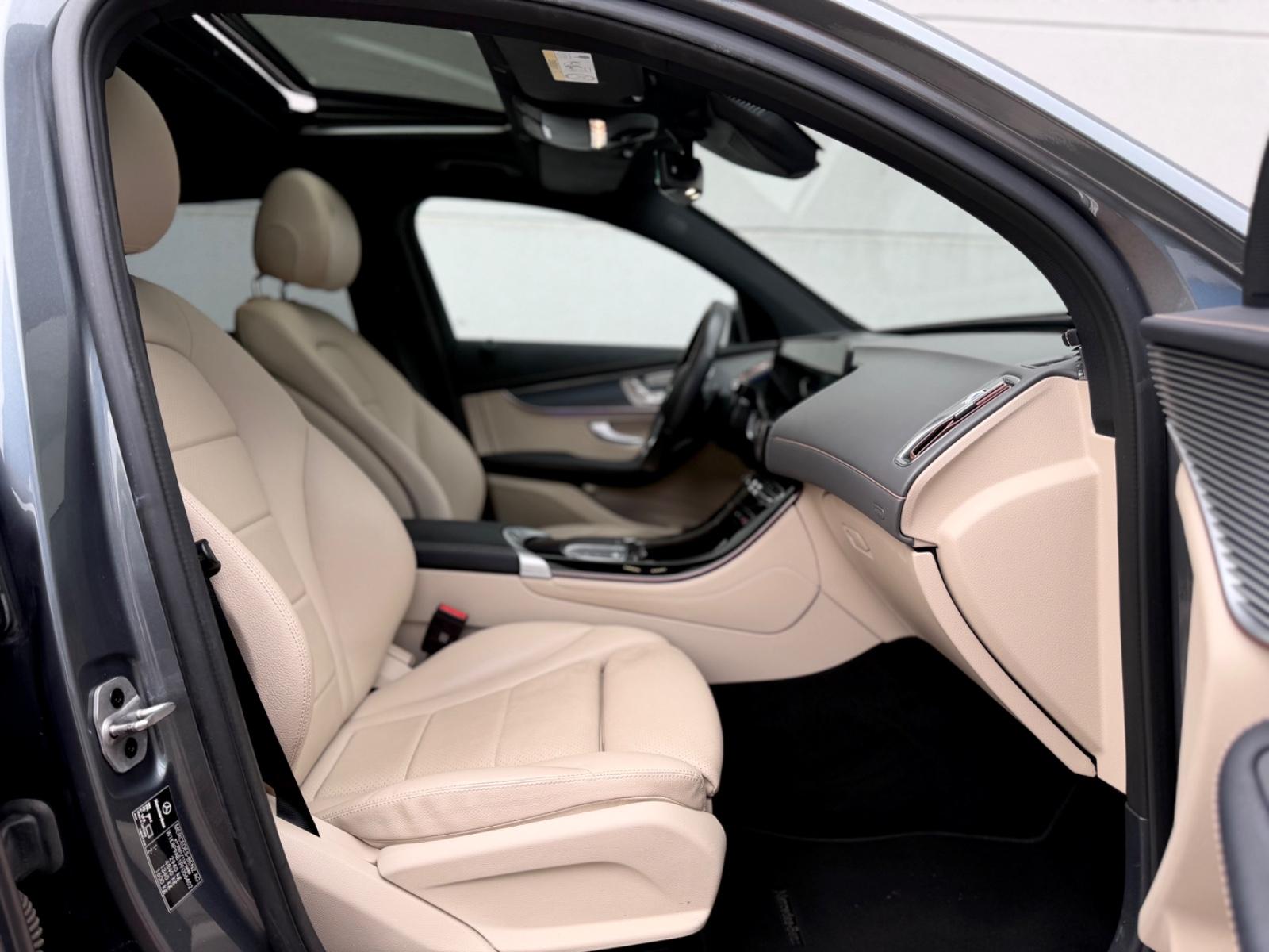 Mercedes-Benz EQC 400 4M °HUD°MASSAGE°LEDER°KEY-GO°SHD°19"AMG°