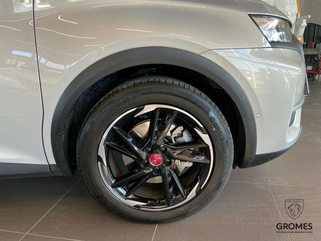 Fahrzeugabbildung DS Automobiles DS 7 Crossback Performance Line E-Tense 300 Nigh