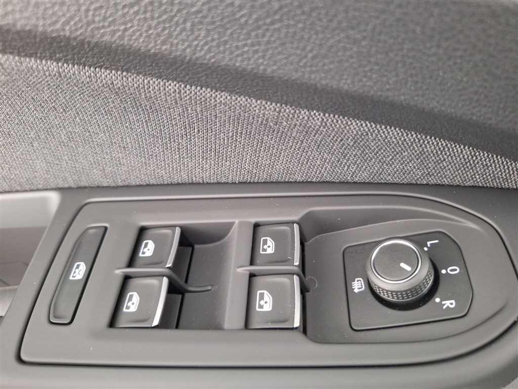Volkswagen Golf Variant Life 2.0 TDI Winterpaket Standhz, миниатюра 15