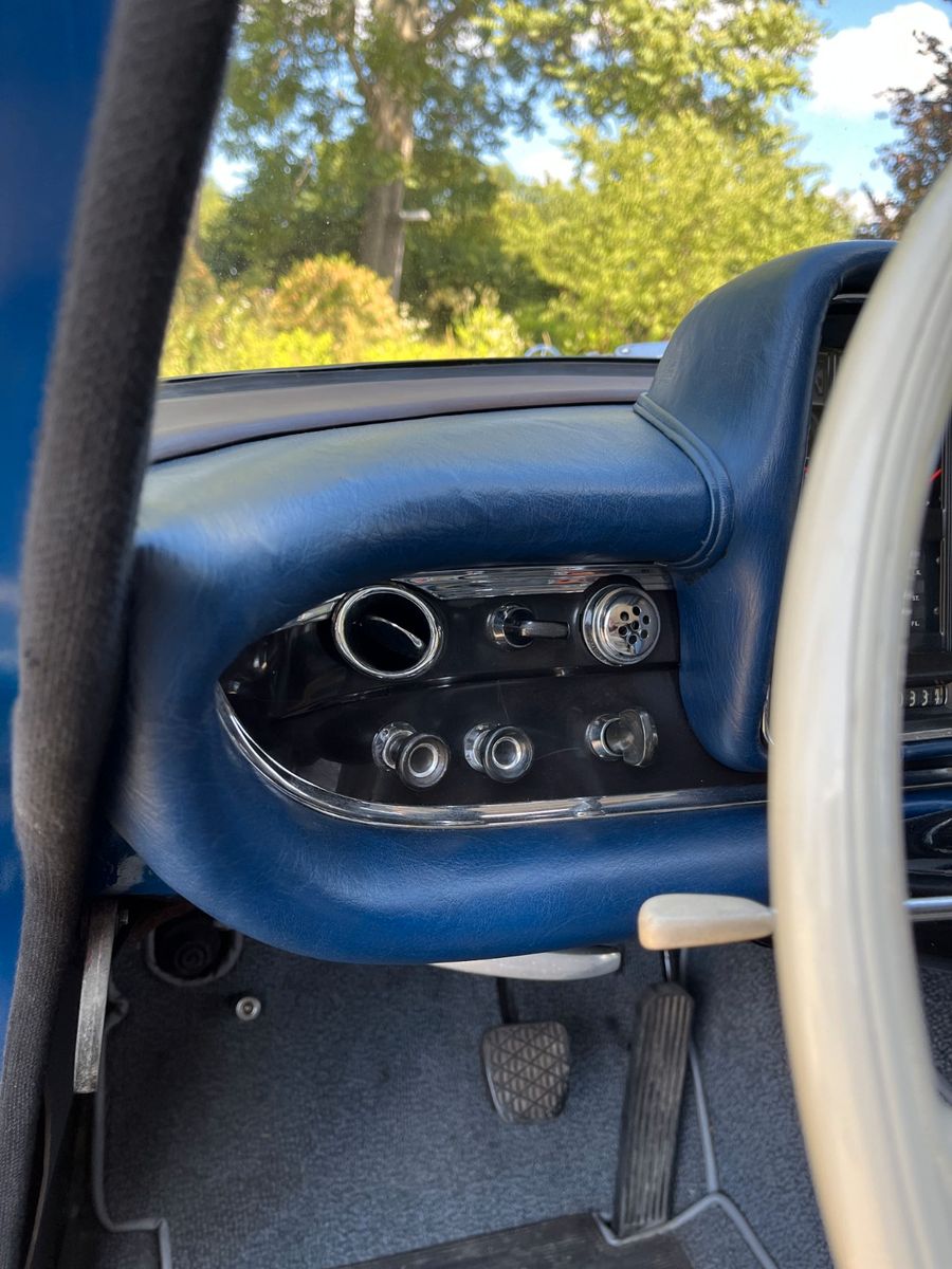 Fahrzeugabbildung Mercedes-Benz 190 Dc