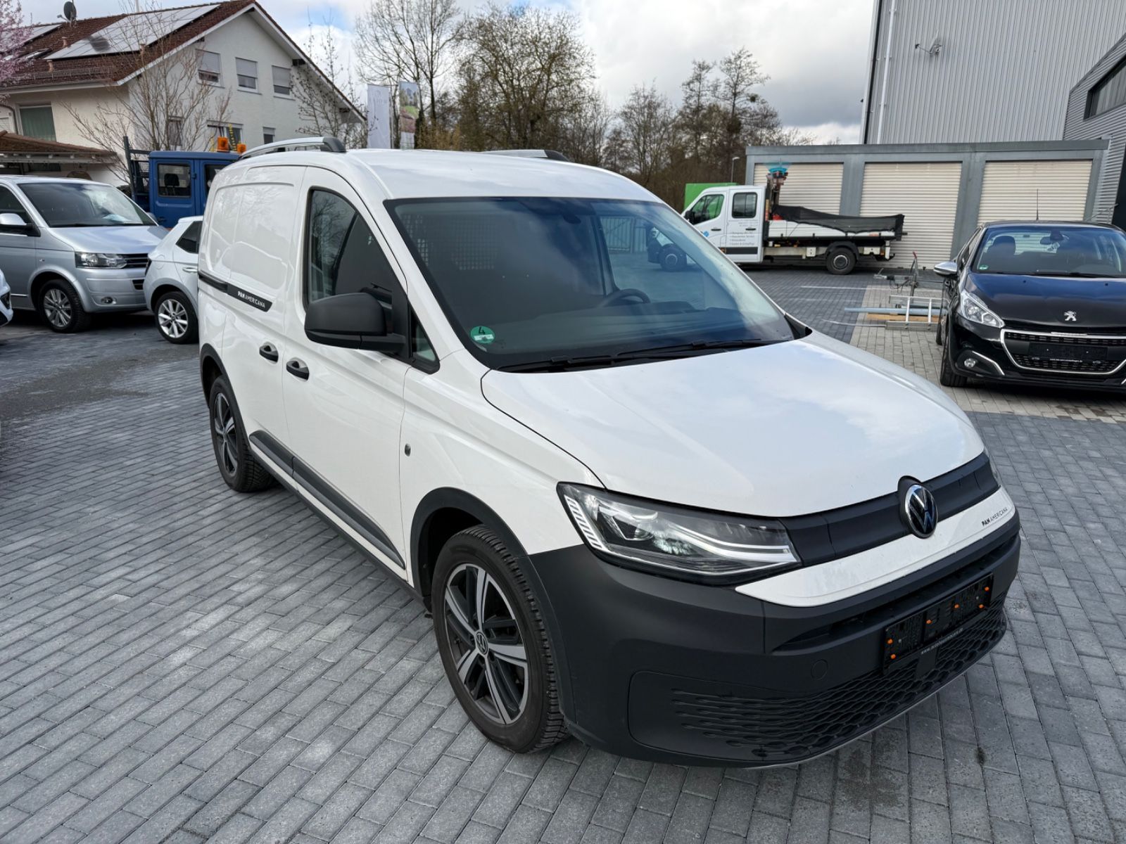 VW Caddy Cargo PanAmericana*LED*17ZOLL*PDC*LKW-ZULA