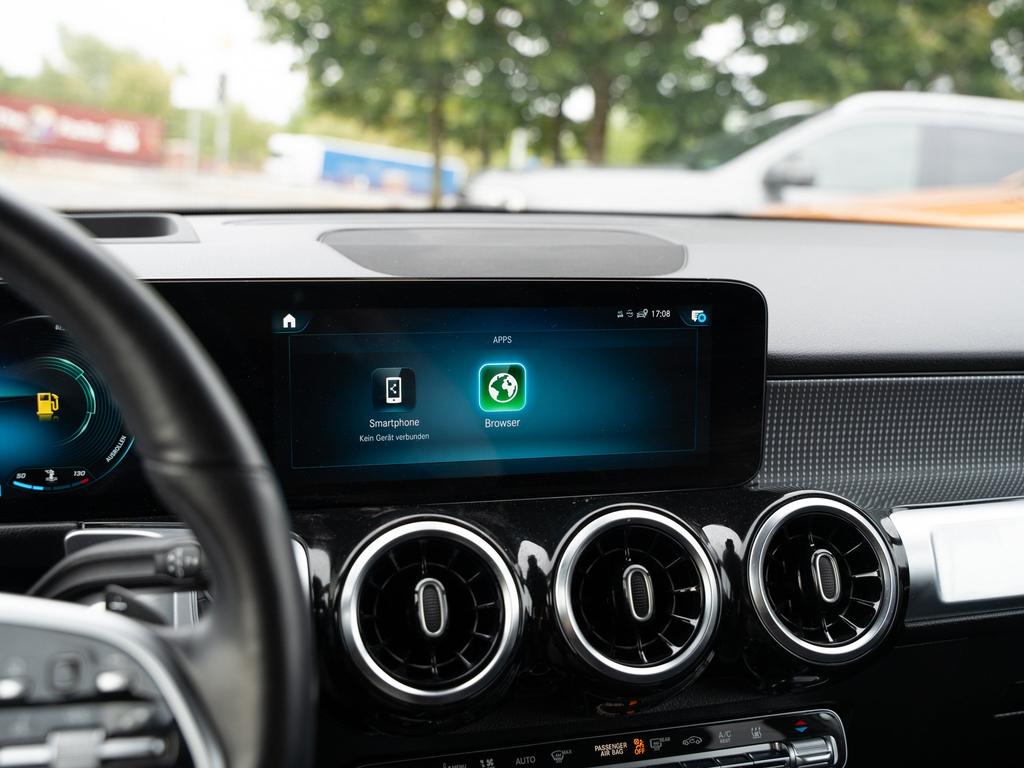 Mercedes-Benz GLB 250