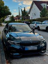 BMW 330i M Paket - BMW 330 mit Benzin-Antrieb: Limousine, M 330i Paket