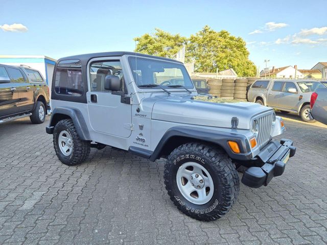 Jeep Wrangler 2.4 Sport