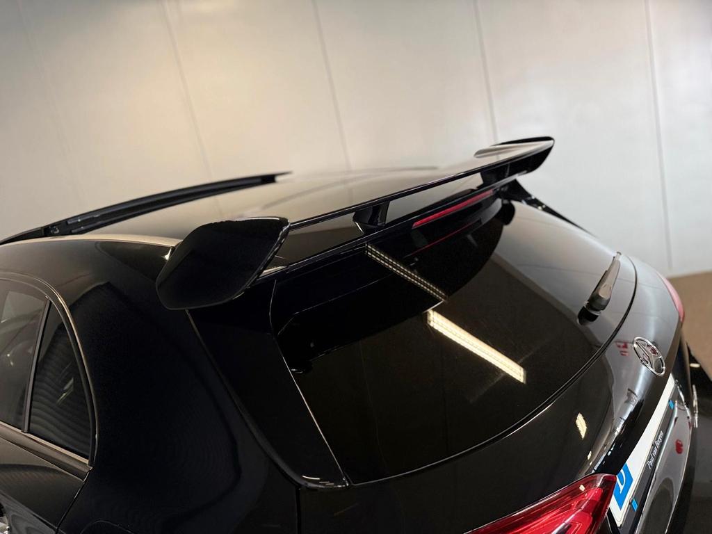 Mercedes-Benz A 45 AMG