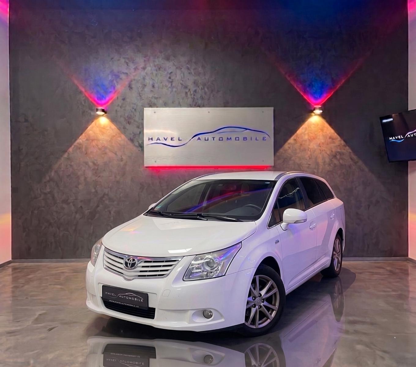 Toyota Avensis Kombi AZV Klimaautomatik
