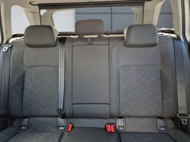 Golf VIII Variant 2.0 TDI Life *NAVI*DAB+*LED*SH