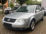 Volkswagen Passat Lim. Highline 4Motion - VW Passat Gebrauchtwagen in Kassel