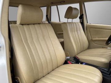Mercedes-Benz W123 200 T*1.Hand*1.Lack*Kein Rost*Original*