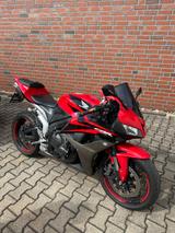 Honda CBR 600 RR  - HONDA CBR 600