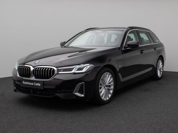 Fahrzeugabbildung BMW 530e xD Tour Luxury Line ACC HUD Pano Laser 360°