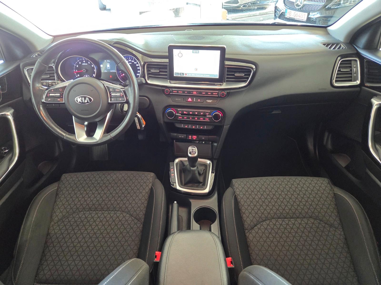 Kia cee'd / Ceed Vision